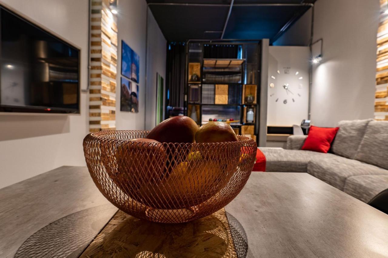 Lilian Lofts Hotel & Spa Johannesburg Buitenkant foto